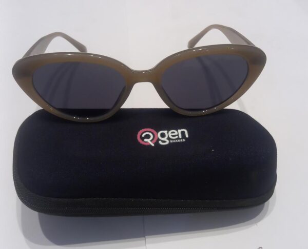 Q GEN SHADES